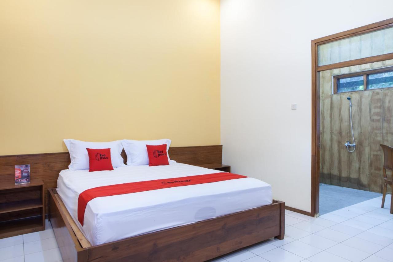 מלון Pandean Reddoorz Near Baluran National Park מראה חיצוני תמונה