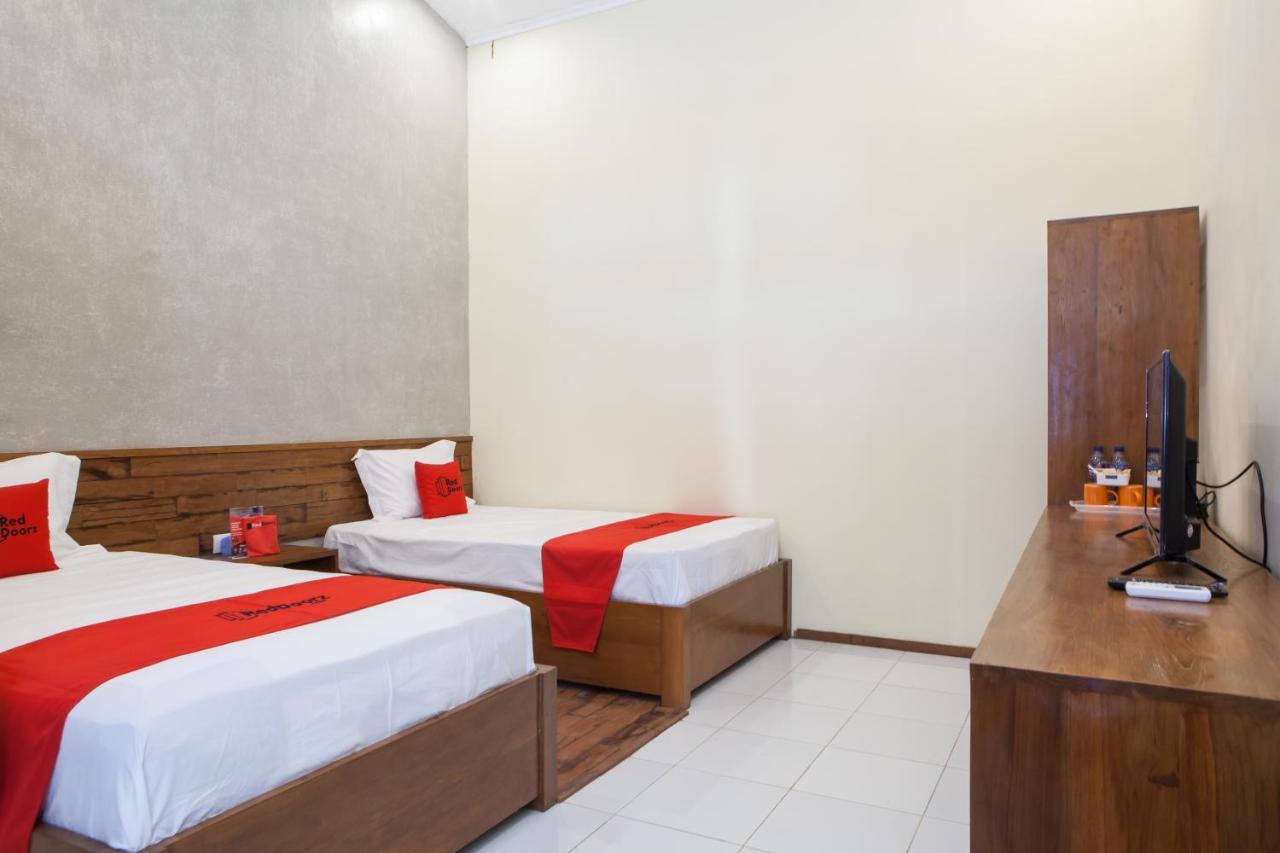 מלון Pandean Reddoorz Near Baluran National Park מראה חיצוני תמונה